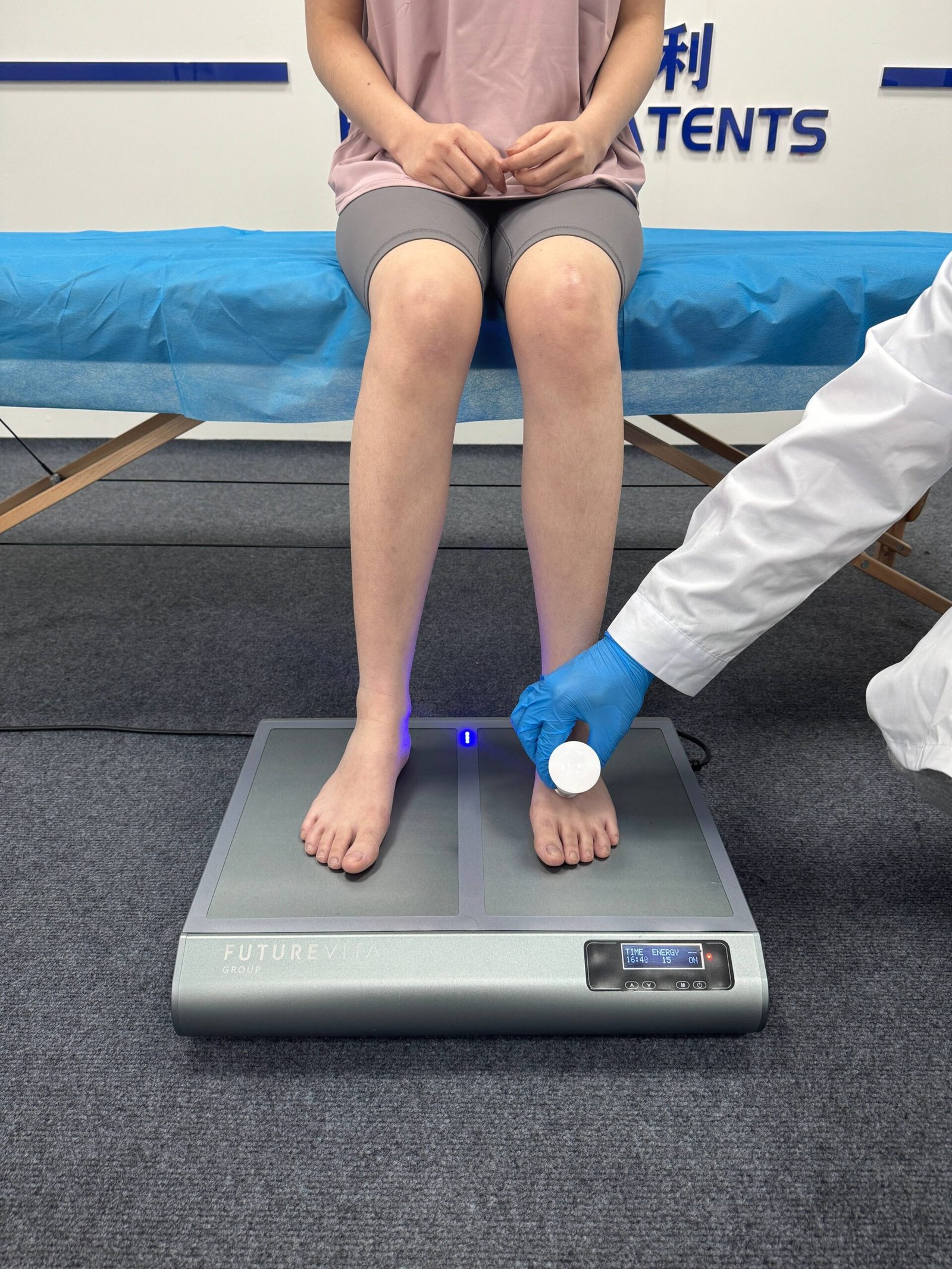Terahertz PEMF Foot Massager